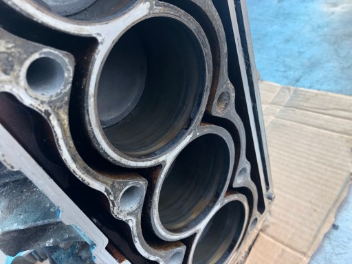 MERCEDES W203 W211 1,8 K BLOK DÓŁ SILNIKA WAŁ M271