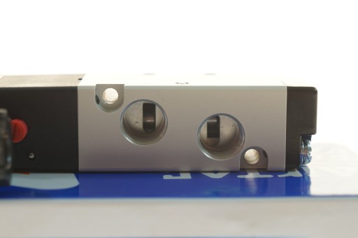ELEKTROZAWÓR AIRTAC 4V110-06 EG 5/2 - 1/8- 24 V AC