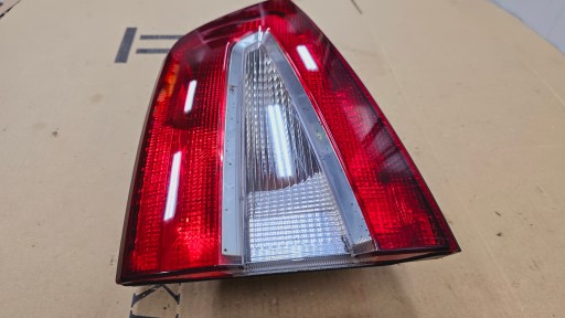 FORD GALAXY MK2 MK3 III 2006 - 2010 ROK PRZEDLIFT LAMPA PRAWA TYLNA Z KLAPY