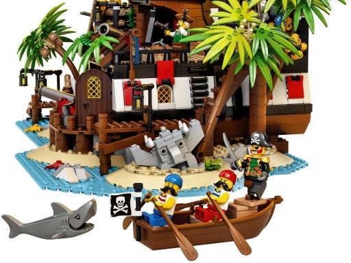 LEGO Ideas 21322 Пираты залива Барракуда