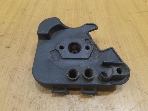 HOMELITE UT-20022A БАЗОВАЯ КРЫШКА КОРПУС
