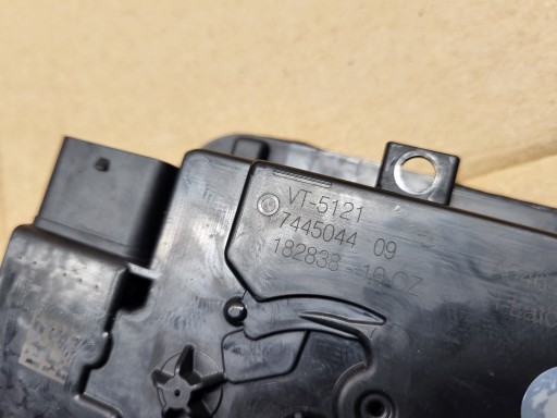 TOYOTA SUPRA GR MK5 19-23 ЗАМОК ДВЕРИ ПРАВЫЙ 7445044 09