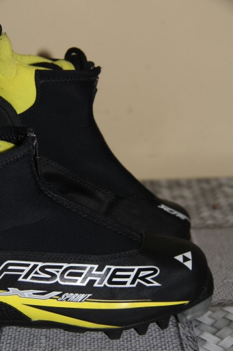 FISCHER XJ SPRINT NNN — РАЗМЕР 34/22 СМ