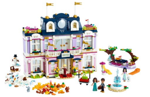 LEGO FRIENDS 41684 — ОТЛИЧНЫЙ ОТЕЛЬ В ХАРТЛЕЙКЕ