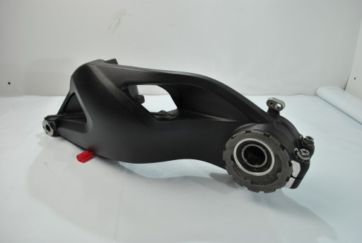 DUCATI MONSTER 1100 09-13 ЗАДНИЙ РЫЧАГ