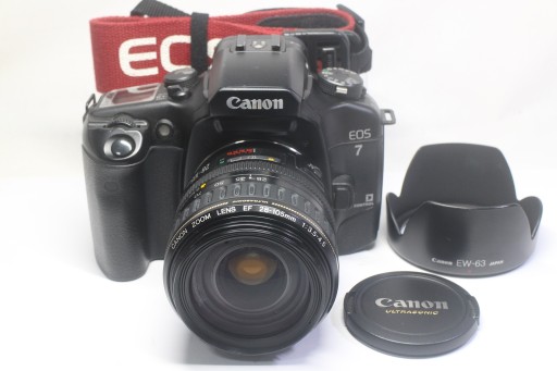 Пленочная зеркальная камера Canon EOS 7 Eye Control EF 28–105 мм F3,5–4,5 USM с зум-объективом