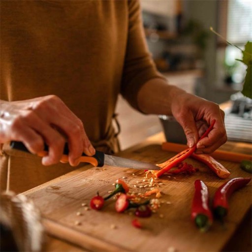 FISKARS FF Set Набор из 3 ножей Boss в деревянном блоке