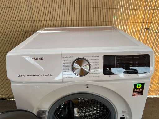 Стирально-сушильная машина Samsung WD81N642OOW/EG 8кг/5кг