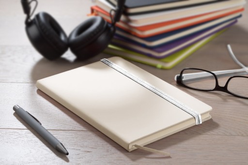 NOTES A5 ecoskóra, 80 kartek w linie, własny nadruk na okładce