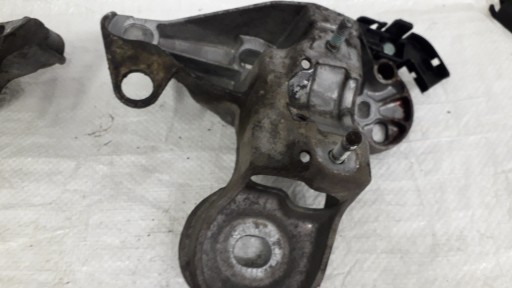 ОПОРА ДВИГАТЕЛЯ PAW VW AUDI A4 A6 4B0199351B