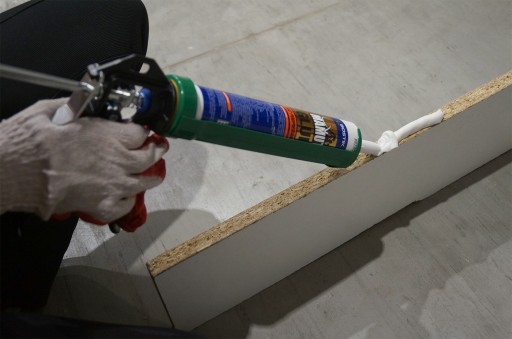 Klej montażowy uniwersalny MAMUT GLUE Bostik 290 ml