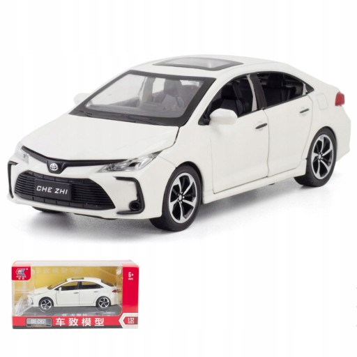 Модель автомобиля Toyota Corolla с подсветкой и возможностью открывания