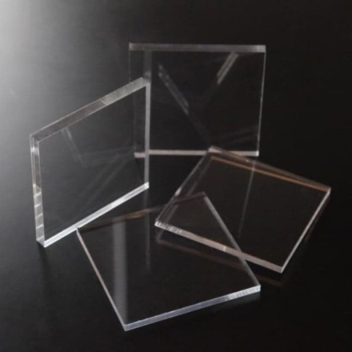 PLEXI PLEXA BEZBARWNA pleksi na klosze oświetleniowe 24x24cm 2mm szyba