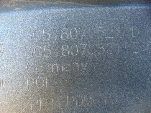 ЮБКА ЗАДНЕГО БАМПЕРА VW PASSAT B8 3C5807521D