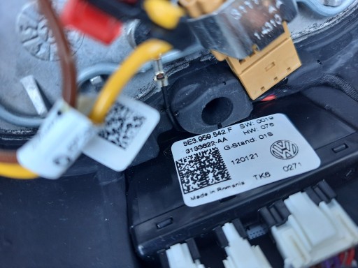 Руль SKODA OCTAVIA IV 5E3959542F 5E3419093AP