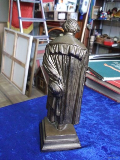Пушкин А.С. Чугун. Касли, 1975 год.