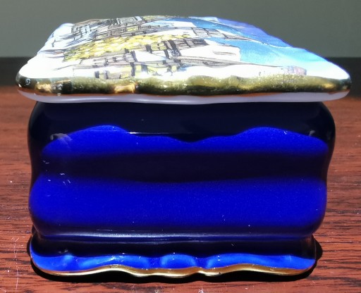 Puzderko z pozytywką - Ardleigh Elliott music box