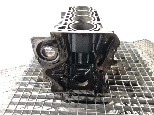 BLOK SILNIKA VW TOURAN 03-10 1.4TSI 170KM BLG
