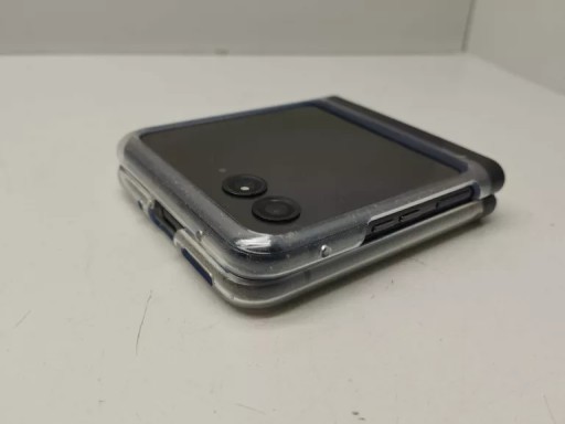 ТЕЛЕФОН MOTOROLA RAZR 40 ULTRA 256/8