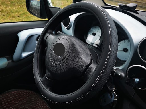 Na kierownice Opel Insignia Vectra Zafira Mokka Meriva skóra perforowana X