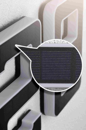 ОСВЕЩАЕМЫЙ ДОМ НОМЕР 2 Светильник SOLAR FACADE с датчиком PL79843