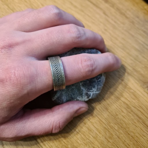 Серебряное скандинавское обручальное кольцо сигнал