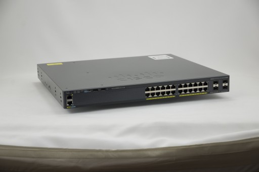 Коммутатор Cisco WS-C2960XR-24TS-I Обновляющий коммутатор