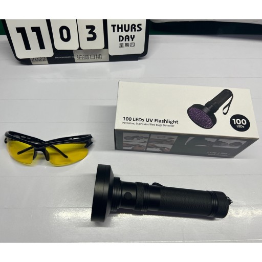 LATARKA UV DO SZUKANIA DETEKTOR BURSZTYNU MOCZ 100 LED 395NM + OKULARY