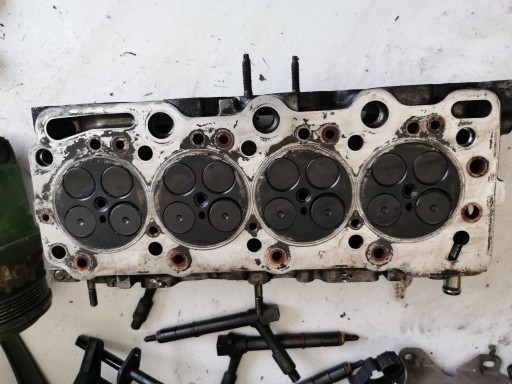 ГОЛОВКА OPEL MERIVA A 1.7DTI 03-10 Y17DT