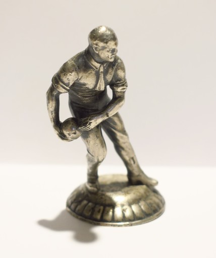 FIGURA FIGURKA GRACZA W KRĘGLE NA PUCHAR KRĘGLARZ