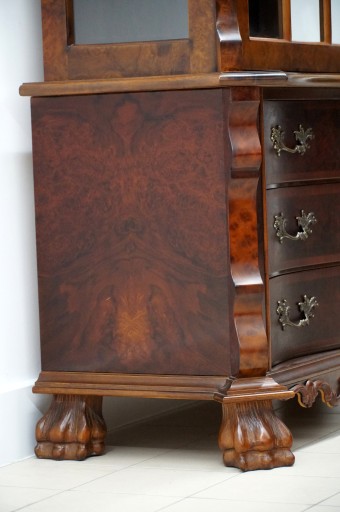 BAROQUE WALNUT буфет-витрина h198x112x45см