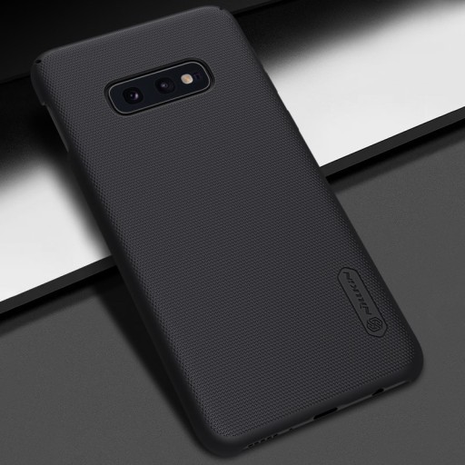 Чехол Nillkin Frosted Shield для Samsung Galaxy S10e (черный)