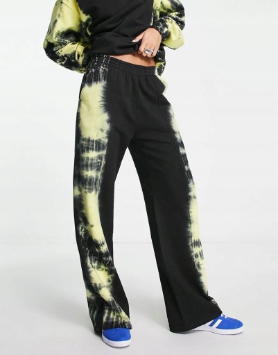 ВЫКРОЙКА ПРЯМЫХ СПОРТИВНЫХ БРЮК TIE DYE I91 NG3__M