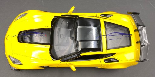 Corvette ZR1 2019, масштаб 1:24, Motormax 79356