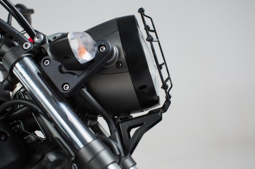 КРЫШКА ФАРЫ SW-MOTECH GRILL, YAMAHA XSR700 (15-) ЧЕРНАЯ