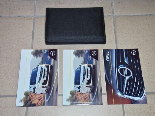 Instrukcja obsługi Opel Vivaro (2019) + etui, PL