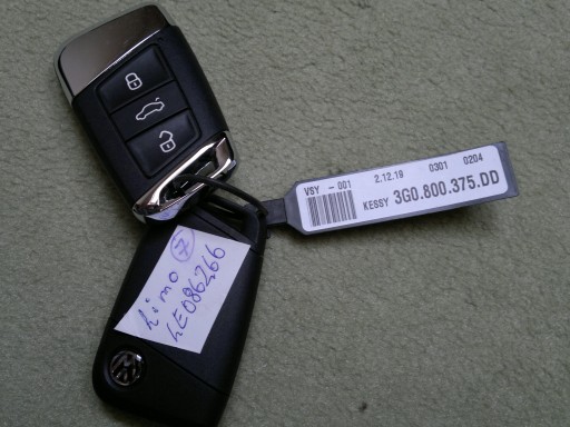 VW PASSAT B8 FL KESSY PILOT KEY 3G0800375DD