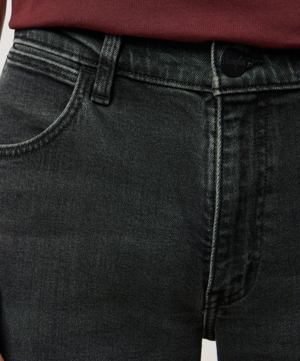 Jeansy Wrangler Larston 112373031 Ash W 36 / L 30