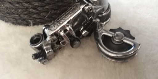 Campagnolo Record, первый переключатель скоростей, 100% дефект пружины