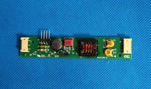 MINIATUROWA PRZETWORNICA DO ŚWIETLÓWEK LCD 5V