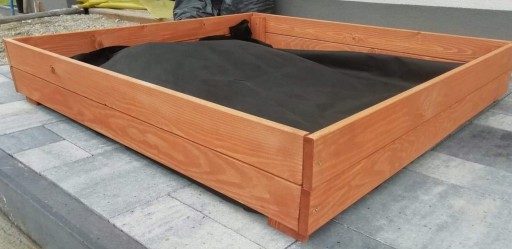 ПРОВЕРЯЕТ ПРОПИТАННУЮ ЗЕЛЕНУЮ ГРУППОВУЮ КОРОБКУ 60X120CM