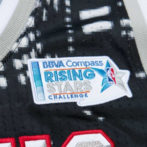Футболка Mitchell & Ness ALL-STAR 2015 GIANNIS ЧЕРНО-БЕЛАЯ - M