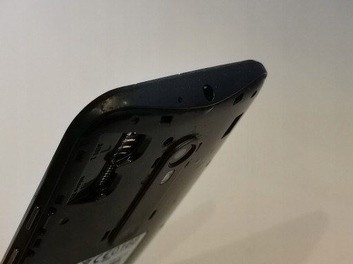 Смартфон MOTOROLA Moto G3 XT1541