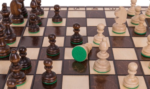 ИГРА 2 в 1 ШАХМАТЫ - ШАХКИ M - ДЕРЕВЯННЫЕ 35 x 35 см