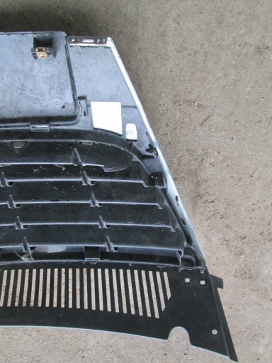 СНЯТИЕ РЕШЕТКА PASSAT B6 ХРОМ 3C0856651