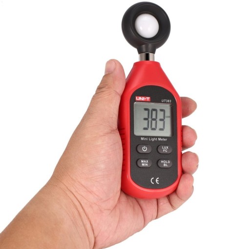 Измеритель освещенности Uni-T UT383