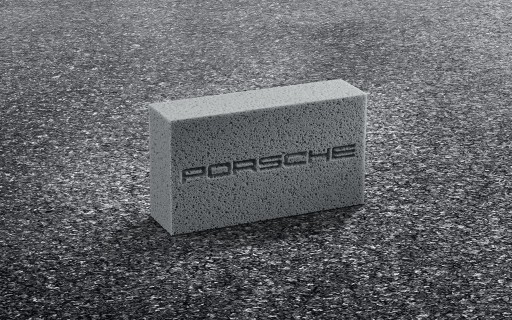 СЕРЫЙ АВТОМОБИЛЬНЫЙ МОЮЩИЙ СПОНЖ «PORSCHE»