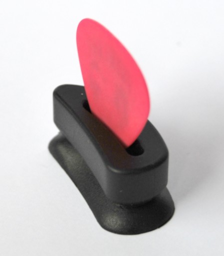 ERNIE BALL PICK BUDDY Контейнер, держатель кубиков