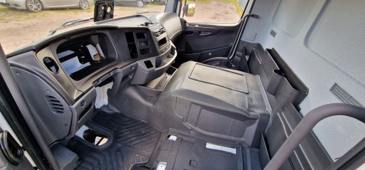 MERCEDES ATEGO, кабина с каркасом, высокий туннель