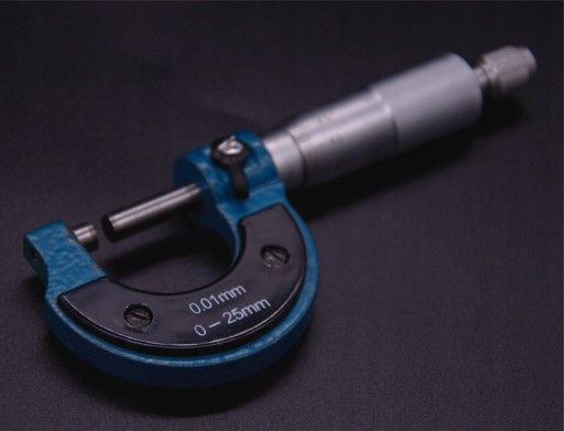 Mikrometr 0,01 mm TM7110